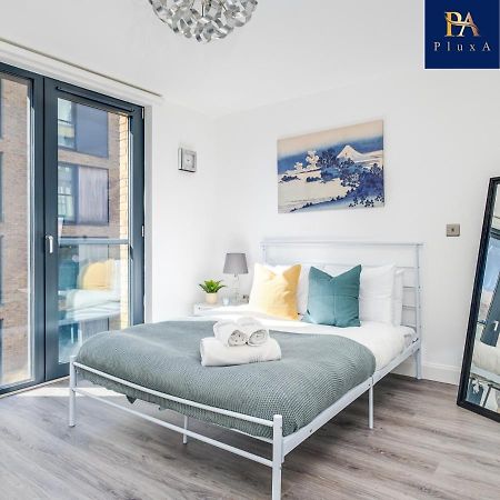 Pluxa Vivid Veranda Beautiful City Centre Apartment With Free Parking Birmingham Eksteriør billede