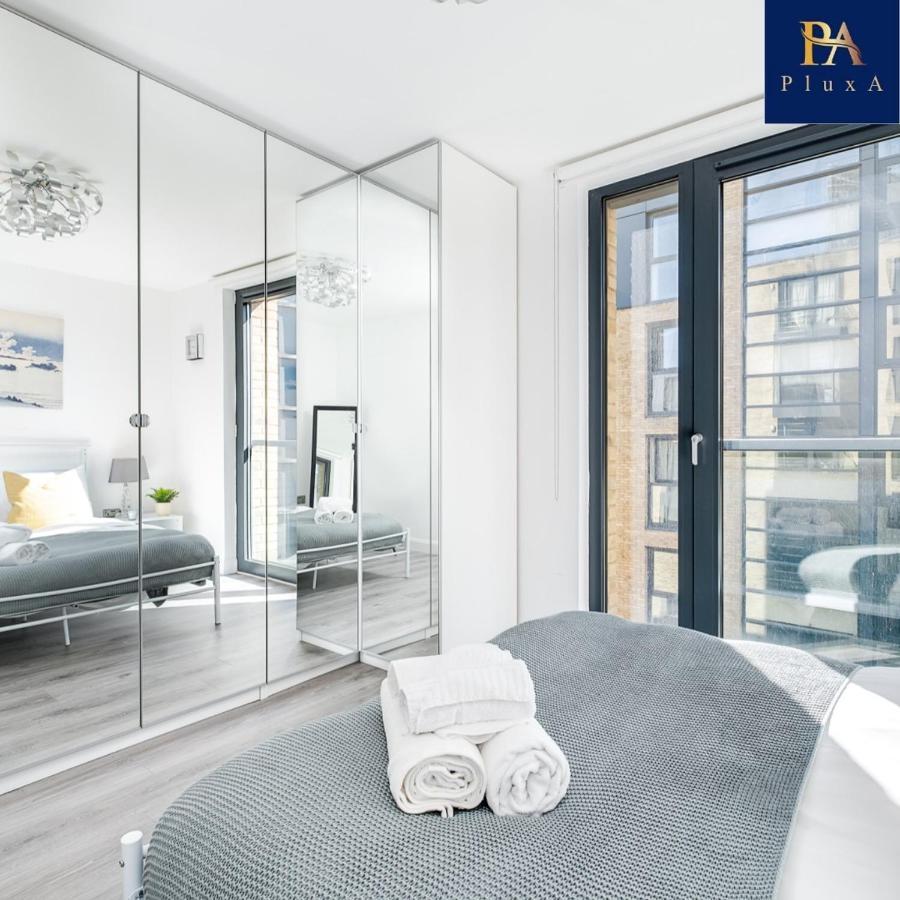 Pluxa Vivid Veranda Beautiful City Centre Apartment With Free Parking Birmingham Eksteriør billede