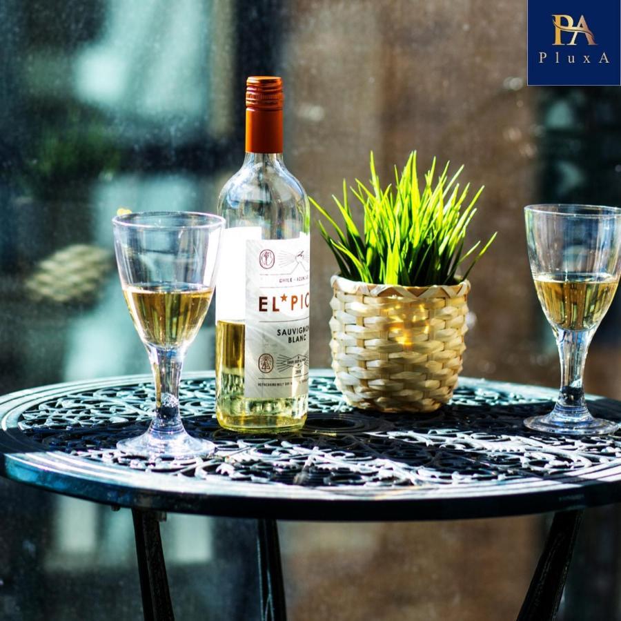 Pluxa Vivid Veranda Beautiful City Centre Apartment With Free Parking Birmingham Eksteriør billede