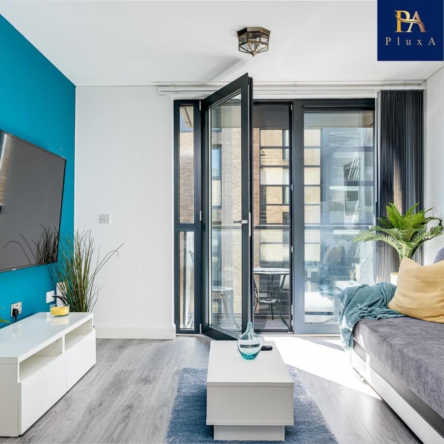 Pluxa Vivid Veranda Beautiful City Centre Apartment With Free Parking Birmingham Eksteriør billede